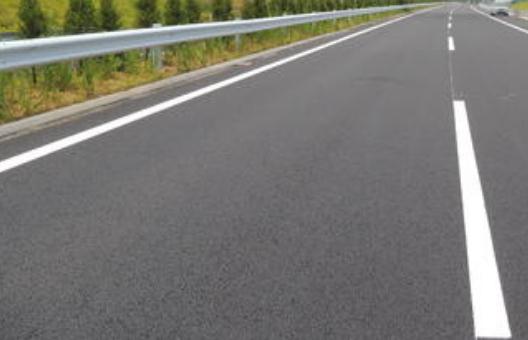 為什么涂料涂上去會出現(xiàn)裂紋呢？這6種情況大家注意下！