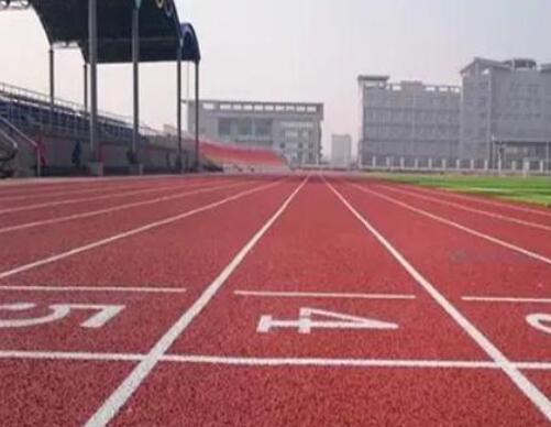 怎樣有效杜絕十堰塑膠跑道留下被重壓的問題，其實(shí)正常養(yǎng)護(hù)就可以